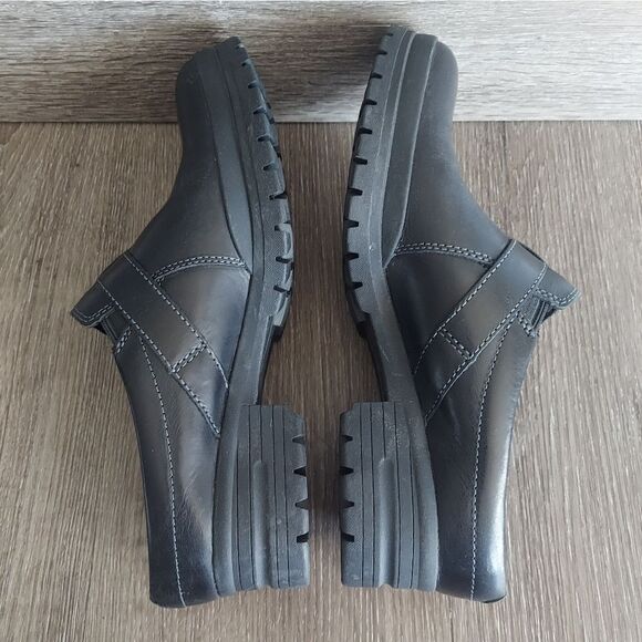 Women’s MERRELL City Leaf Black Leather Buckle Slides Clogs Mules Size 9 - Picture 7 of 9